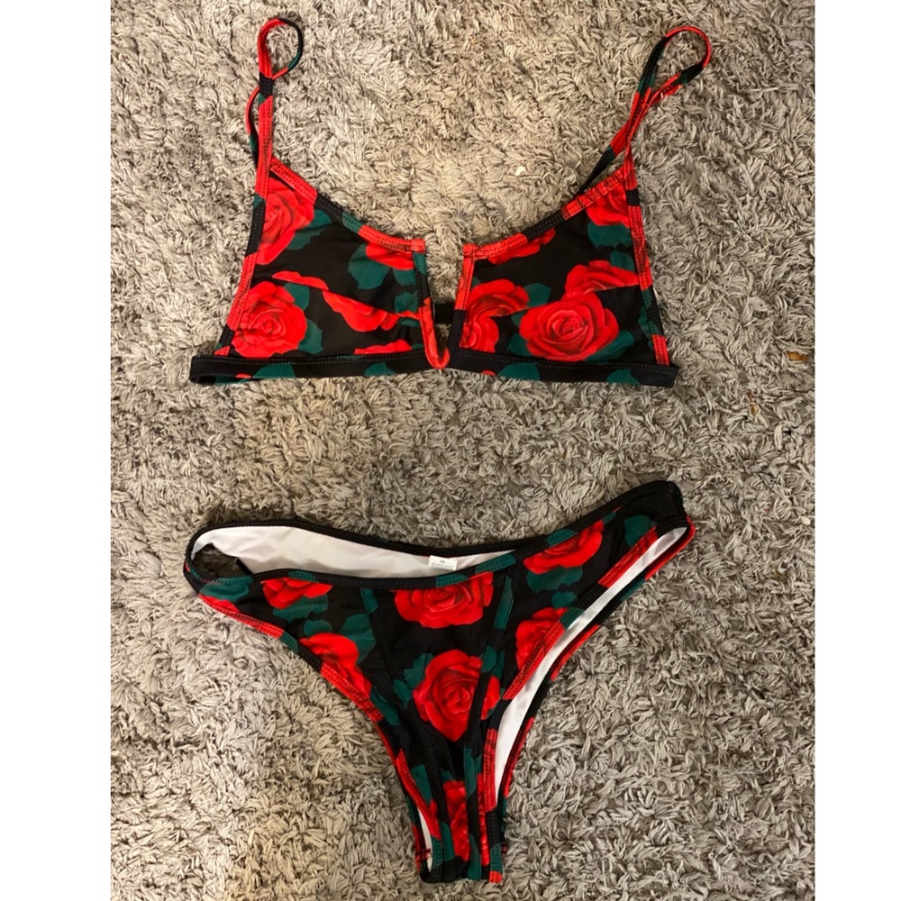Rose patterned high waisted bikini